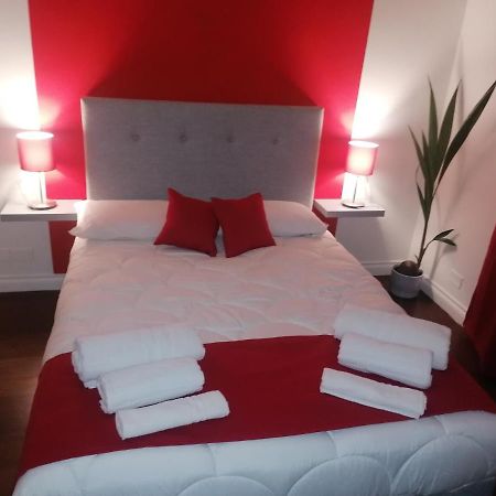 Отель Shine House Рим Экстерьер фото