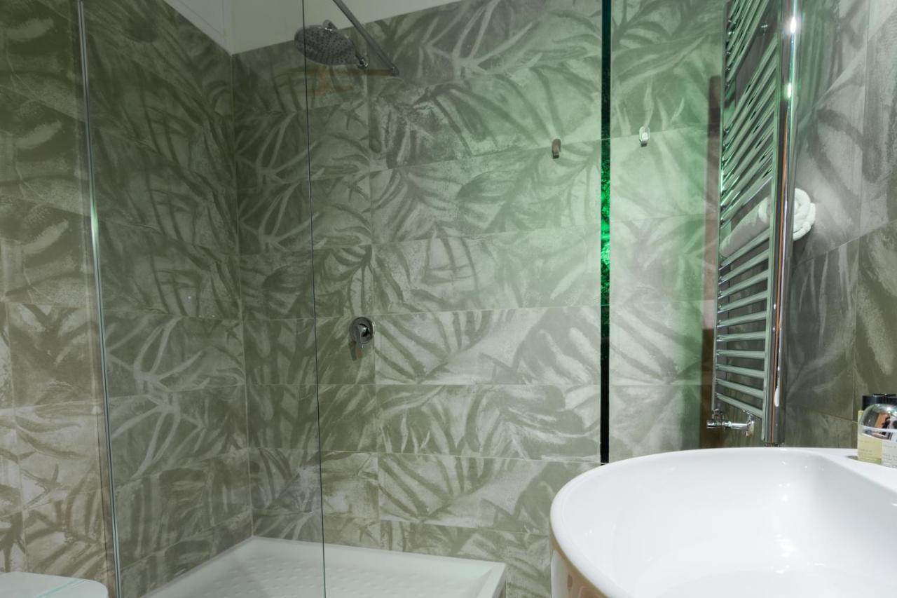 Отель Shine House Рим Экстерьер фото